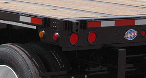Rear corners designed for high impact loads